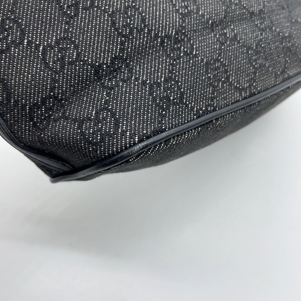 Gucci GG Canvas x Leather Black x Gray Accessory Pouch W/Dustbag